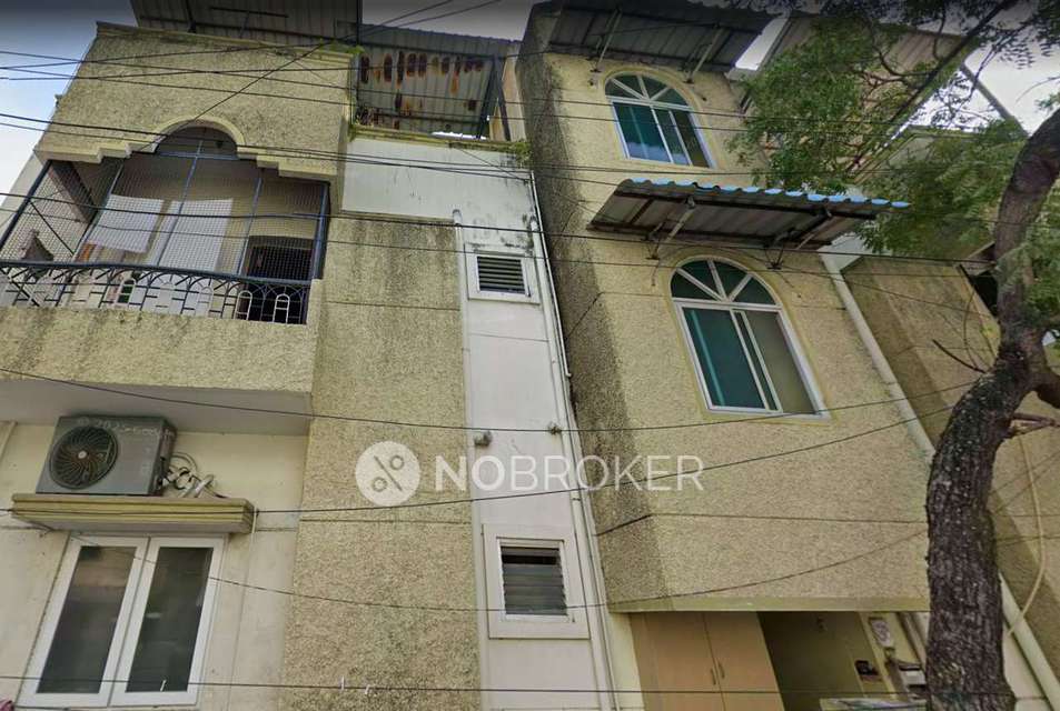 4+ BHK Flat In Malar Apartments For Sale  In Vadapalani