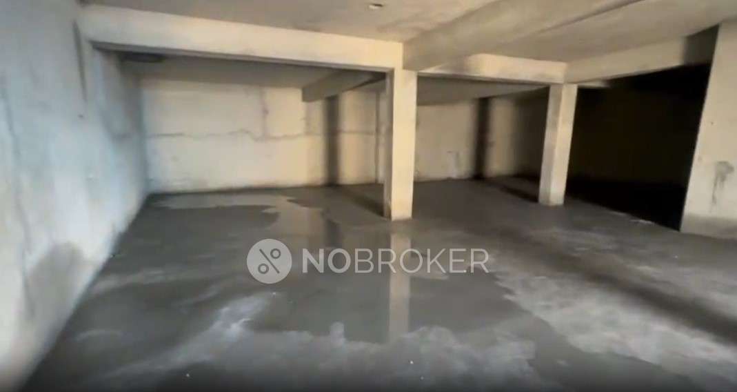 Commercial Property in Sector 37d, Gurgaon for Rent 