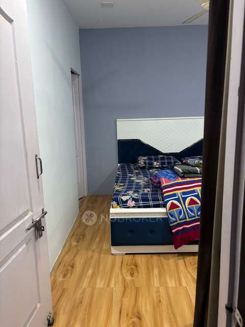 1 RK House for Rent  In 214, B6, Sector 5 Road