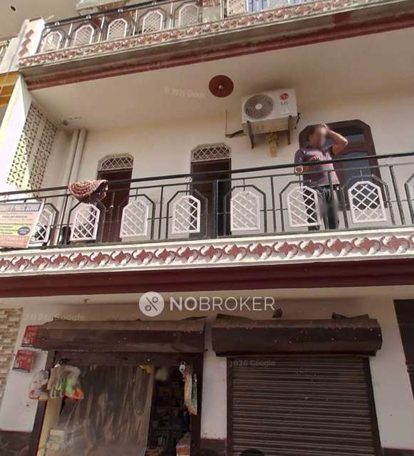 2 BHK House for Rent  In  Sector 19, 