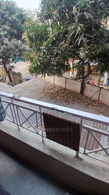 Shared Room for Female In 2 BHK  In Old Sangvi