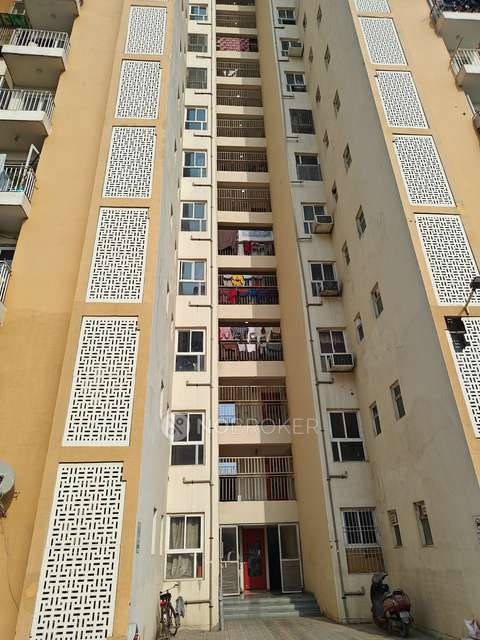 1 RK Flat In Wave City for Rent  In Wave City Ghaziabad