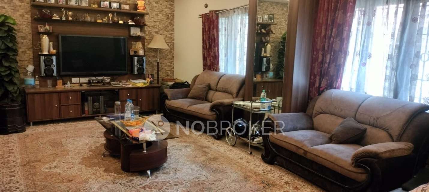 4 BHK Flat In Campbell Road  For Sale  In Campbell Road