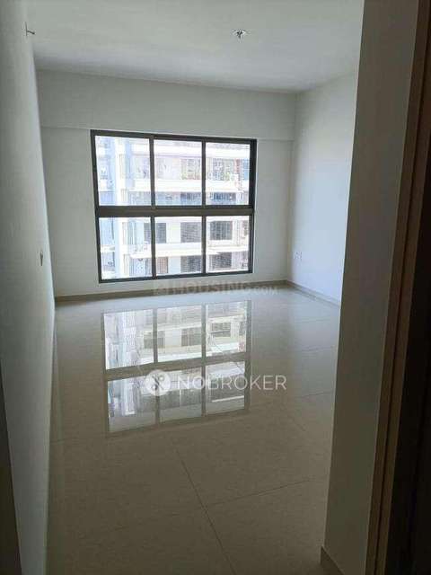 1 BHK Flat In Sheth Irene Phase 2, Malad West For Sale  In Malad West