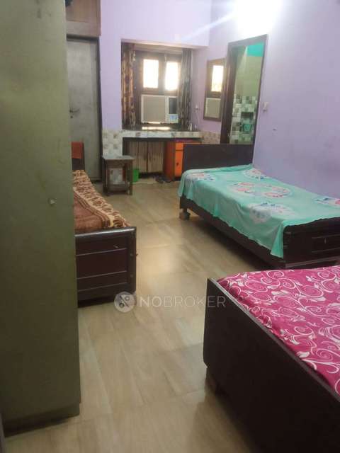 PG for Girls in Pocket L Sarita Vihar Rwa