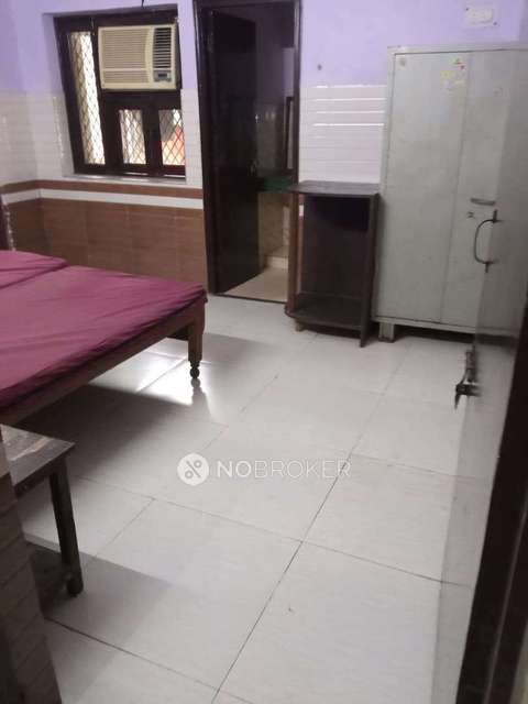 PG for Girls in Pocket L Sarita Vihar Rwa