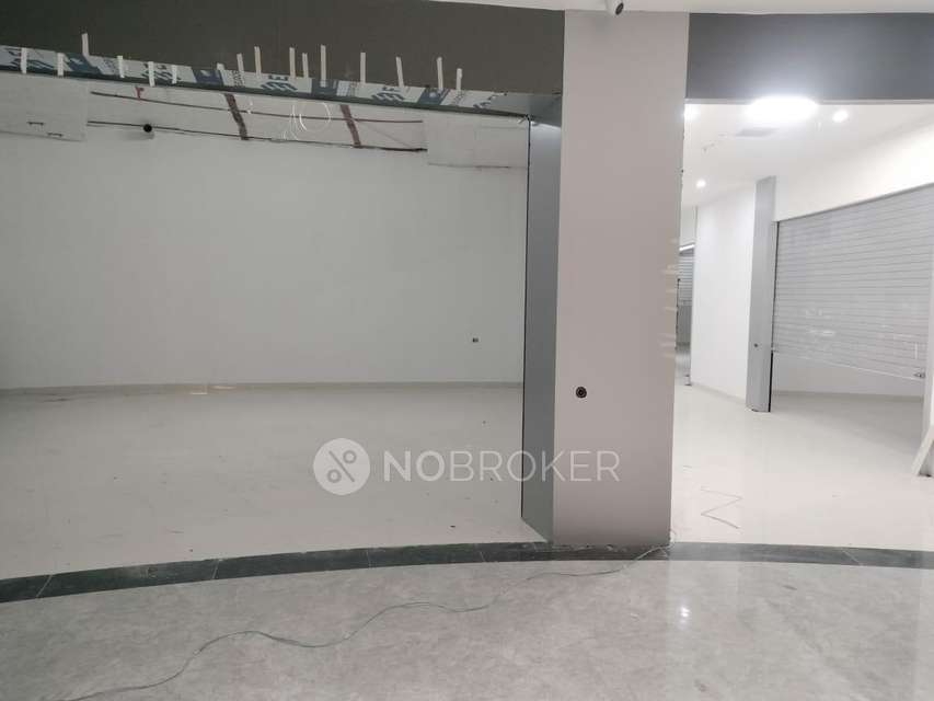 Shop in 93 Avenue Mall, Pune for Rent 