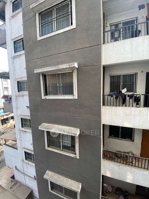 Shared Room for Male In 1 BHK  In Shrinath Complex In Ambegaon Budruk