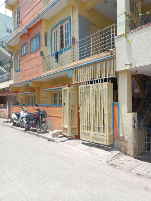 4+ BHK Flat In Standalone Building  For Sale  In Bommanahalli