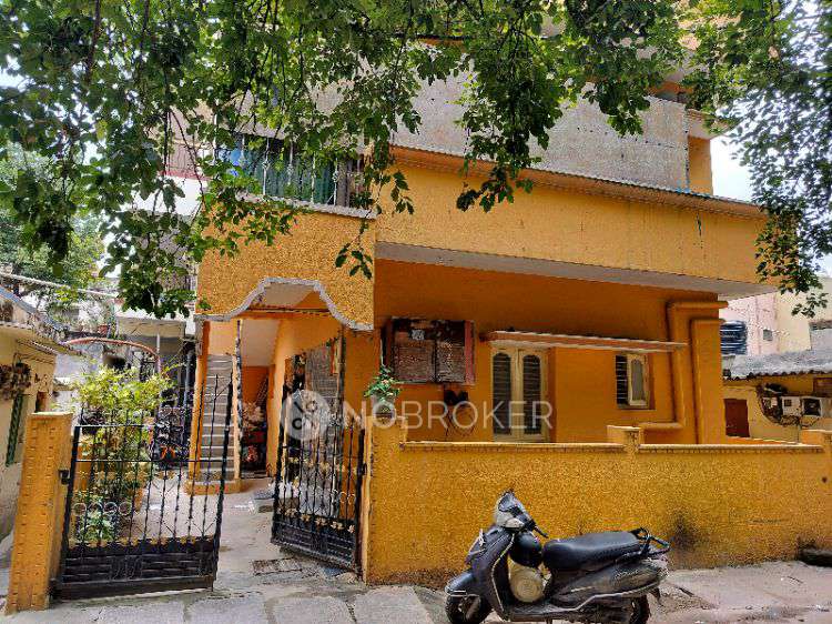 2 BHK House For Sale  In 782, 13th Main Road