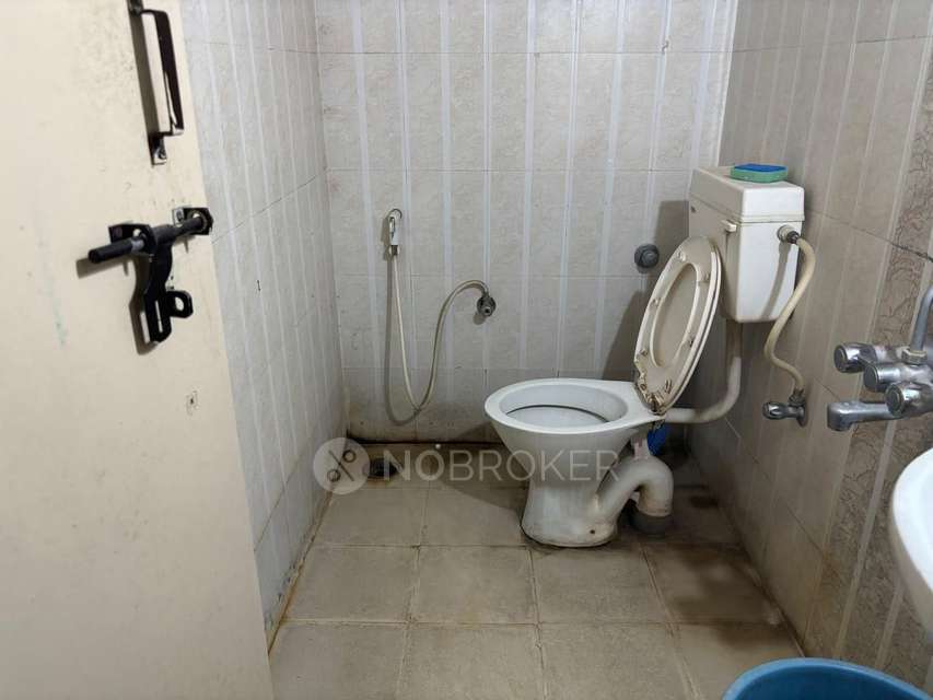 2 BHK Flat In Prabhavathi Meridian For Sale  In Electronic City