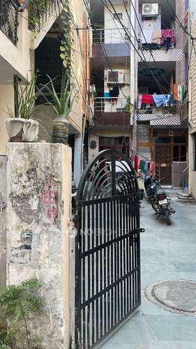 1 RK Flat for Rent  In Rohini