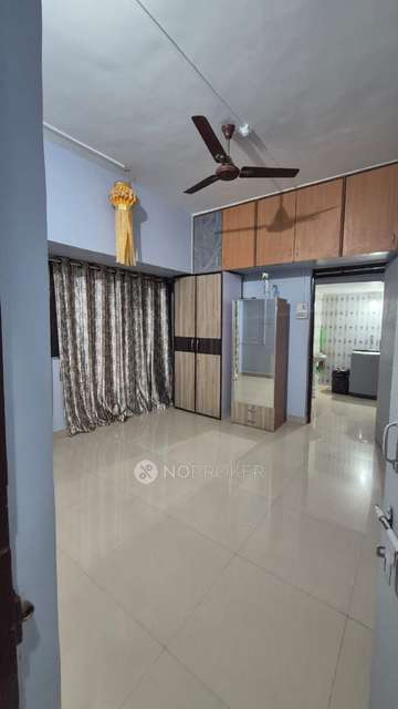 Single Room for Female In 3 BHK  In Lotus Court