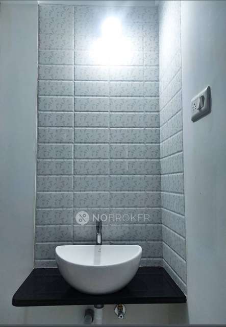 2 BHK Flat In Yashoda Trident 9, Sus for Rent  In Sus