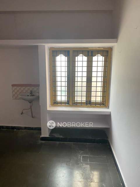 1 BHK Flat In Standalone Building  For Sale  In Old Bowenpally