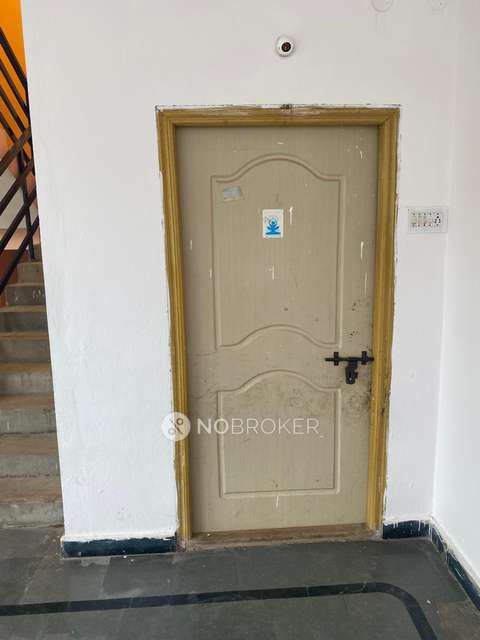 1 BHK Flat In Standalone Building  For Sale  In Old Bowenpally