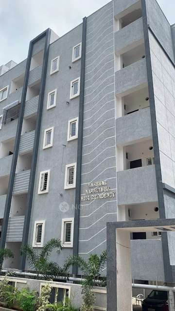 Single Room for Male In 3 BHK  In Lakshmi Narasimha Hill Residency In Manikonda