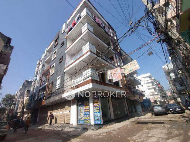 2 BHK Flat In Vipin Dabas for Rent  In  Mohan Garden