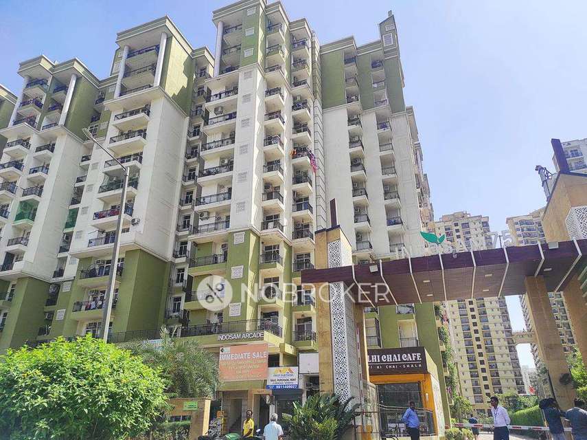 Single Room for Male In 2 BHK  In Indosam 75  In Sector 75
