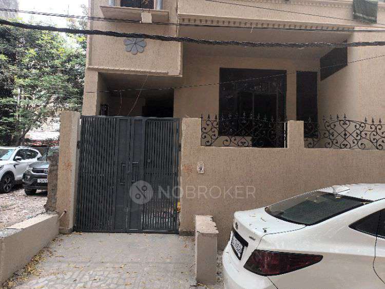 3 BHK House for Rent  In Paschim Vihar