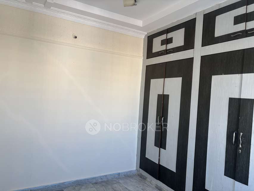 2 BHK Flat In Om Sai Apartments, Quthbullapur for Rent  In Quthbullapur