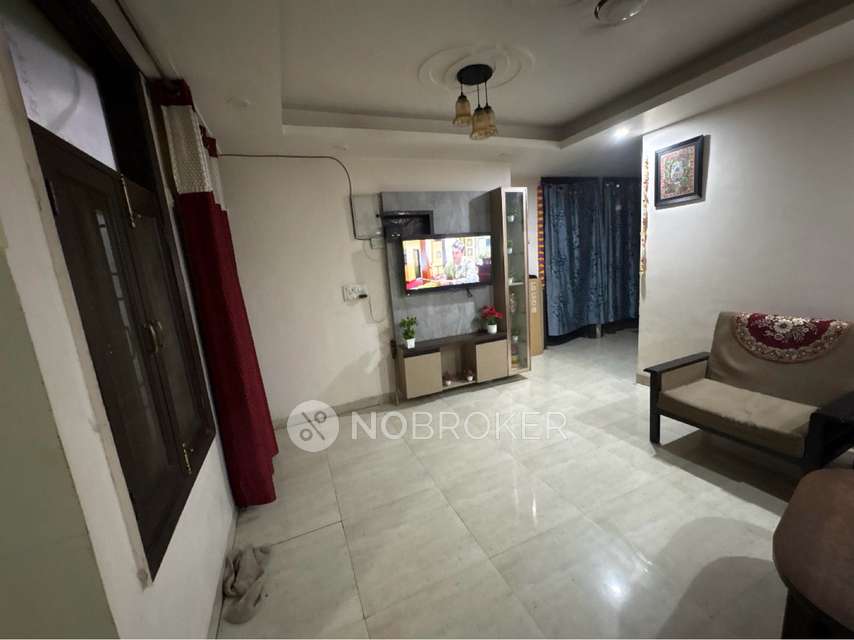 3 BHK Flat In Vishwakarma Colony For Sale  In Vishwakarma Colony, Pul Pehlad Pur