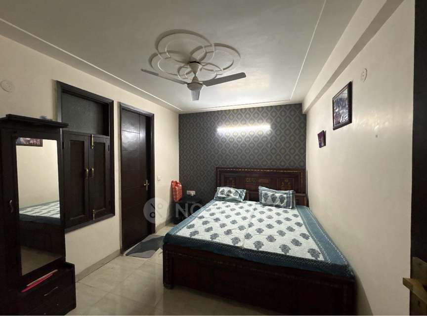 3 BHK Flat In Vishwakarma Colony For Sale  In Vishwakarma Colony, Pul Pehlad Pur