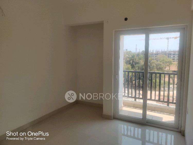 3 BHK Flat In Hi Living Serenity For Sale  In Madhavaram