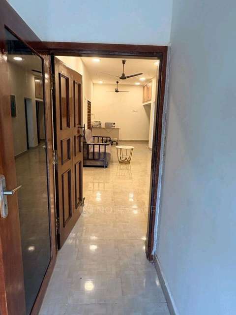 Co-Working  space in 367v+h5r, 11/41, Mayor Shivashanmugam St, Seetha Nagar, Nungambakkam, Chennai, Tamil Nadu 600034, India, Chennai for Rent 