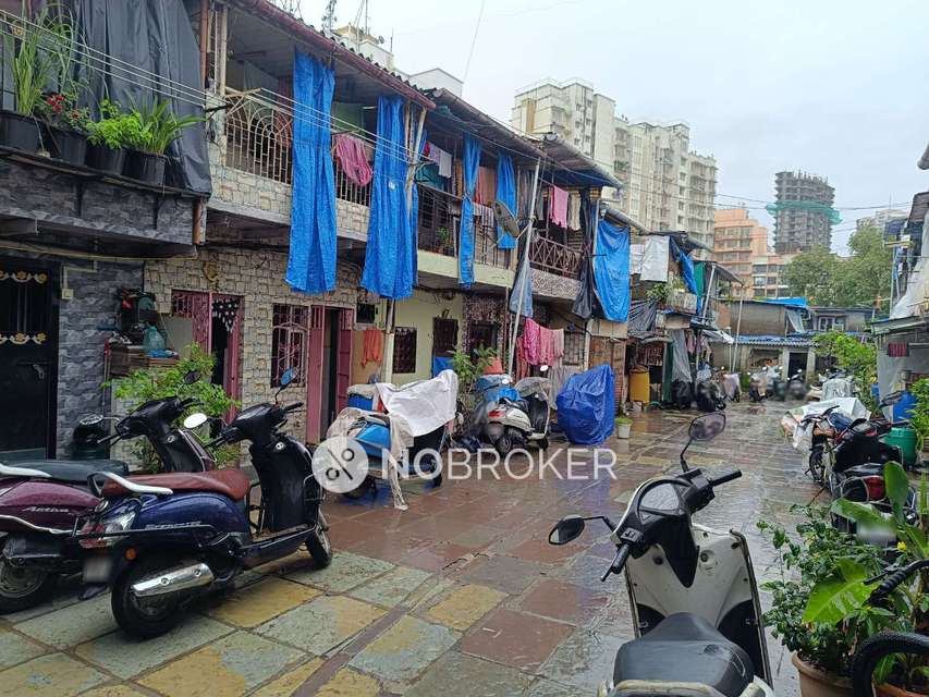 1 BHK House for Rent  In Dada's Sanskrit Class, Opposite Dr. Mahale's Clinic, Kajupada, Borivali, Mumbai, Maharashtra 400066, India