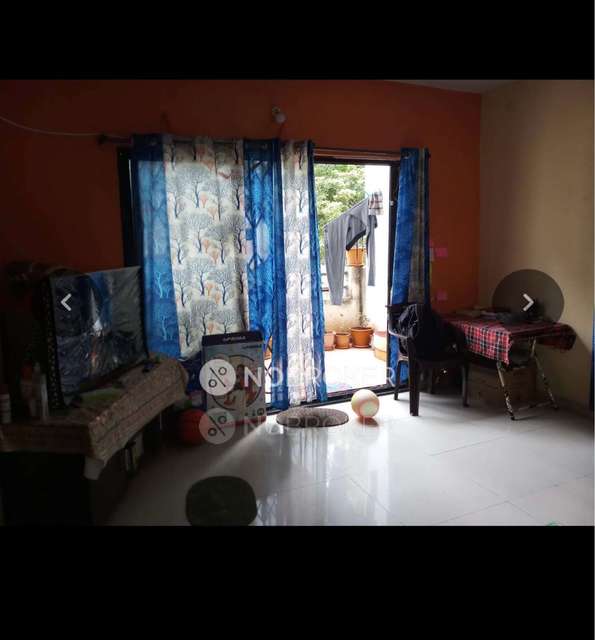 Single Room for Female In 2 BHK  In Padmalaya Residency Aundh  In Padmalaya Residency