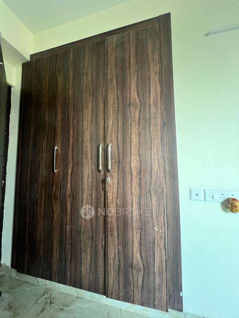 Single Room for Female In 3 BHK  In Ajay Eros Sampoornam In Sector 2