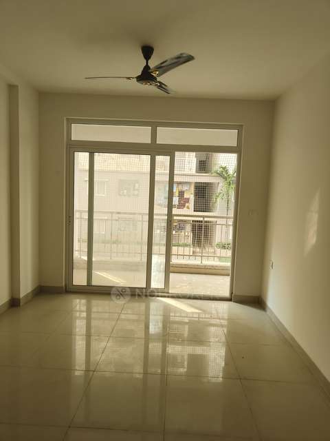 2 BHK Flat In Mahendra Aarna for Rent  In Electronic City