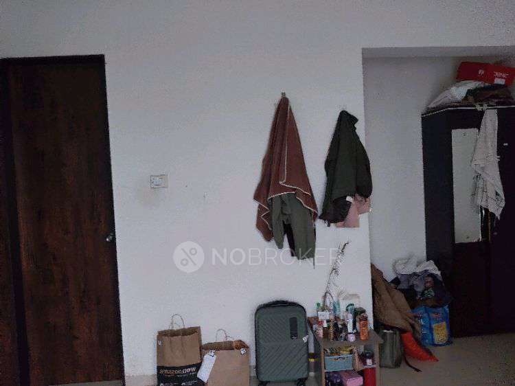 Shared Room for Female In 2 BHK  In Roshan Milestone In Tathawade