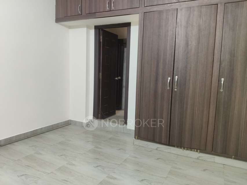 3 BHK Flat In Gruhalakshmi Lake View  For Sale  In Miyapur