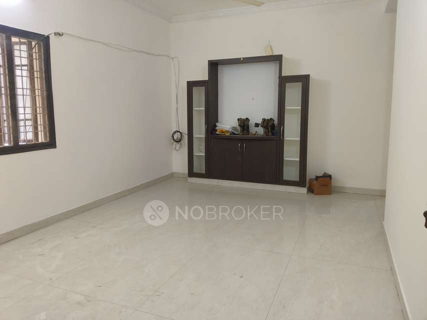 3 BHK Flat In Gruhalakshmi Lake View  For Sale  In Miyapur