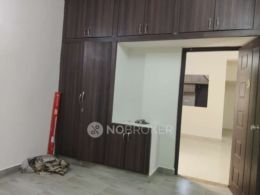 3 BHK Flat In Gruhalakshmi Lake View  For Sale  In Miyapur