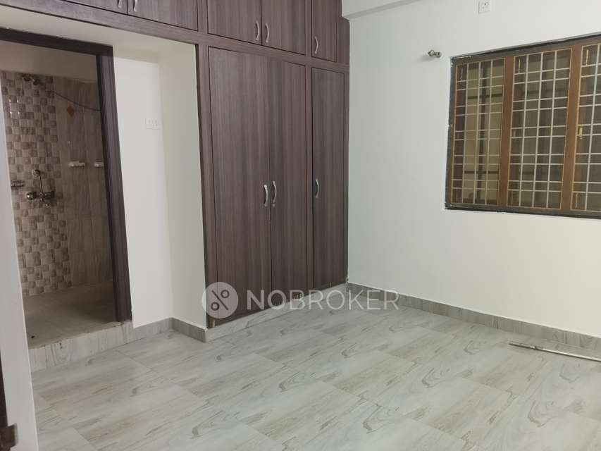 3 BHK Flat In Gruhalakshmi Lake View  For Sale  In Miyapur