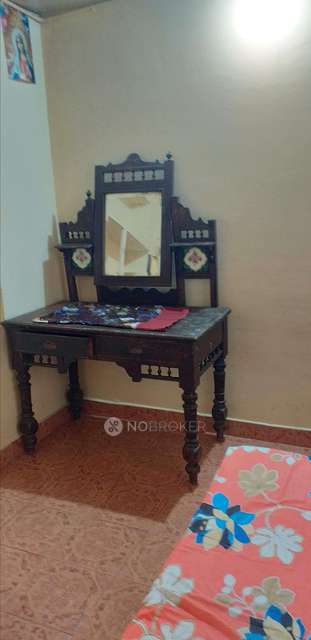 PG for Girls in Cooke Town