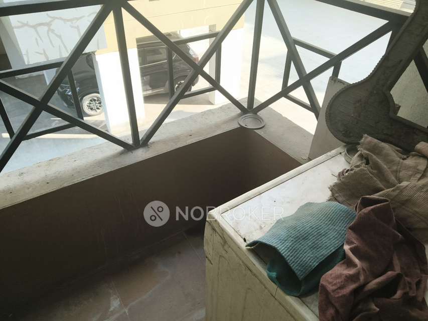 1 BHK Flat In Nsg The Royal Mirage for Rent  In Wakad