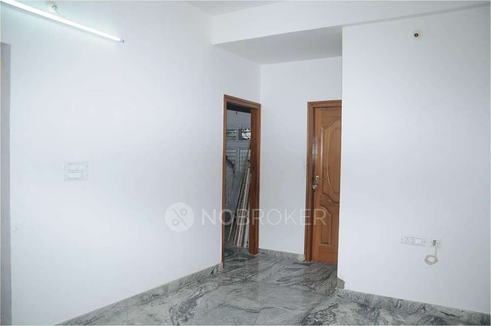 3 BHK Flat In Shri  Krishana Nilayam For Sale  In 2nd Block, Jaya Nagar East