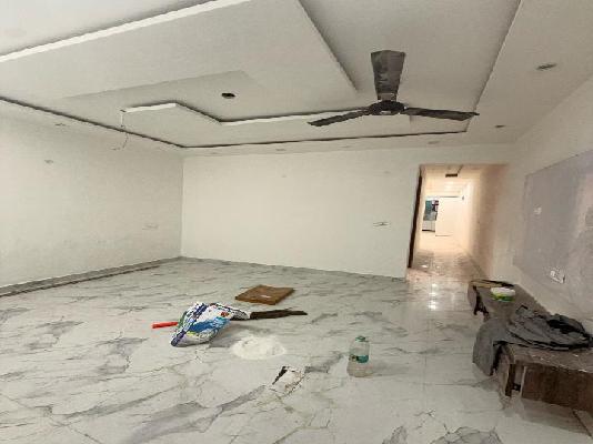 2 BHK Flat For Sale  In Janakpuri