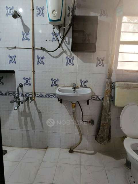 2 BHK Flat In Paschim Rang Society For Flatmate for Rent  In Warje 