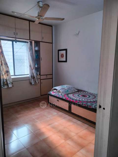 1 BHK Flat In Dhruv Darshan Society, P Buidling for Rent  In Dhurv Darshan Building P-1