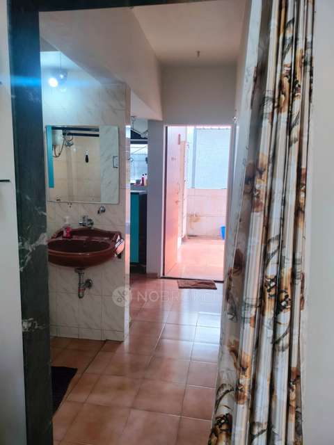 1 BHK Flat In Dhruv Darshan Society, P Buidling for Rent  In Dhurv Darshan Building P-1
