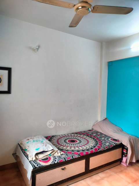 1 BHK Flat In Dhruv Darshan Society, P Buidling for Rent  In Dhurv Darshan Building P-1