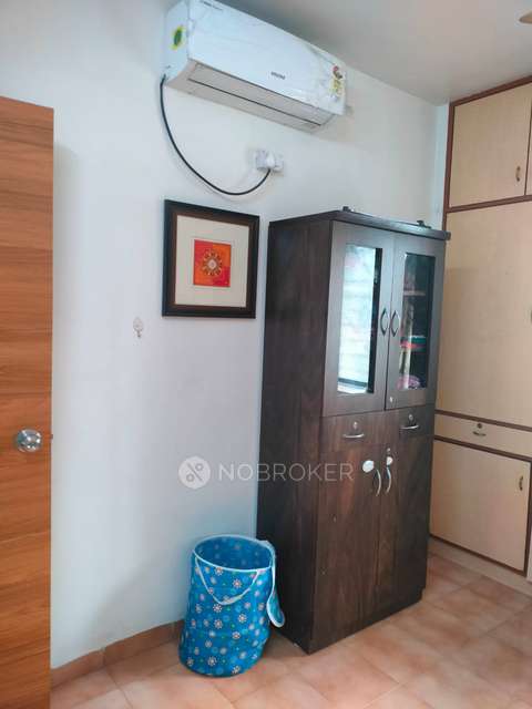 1 BHK Flat In Dhruv Darshan Society, P Buidling for Rent  In Dhurv Darshan Building P-1