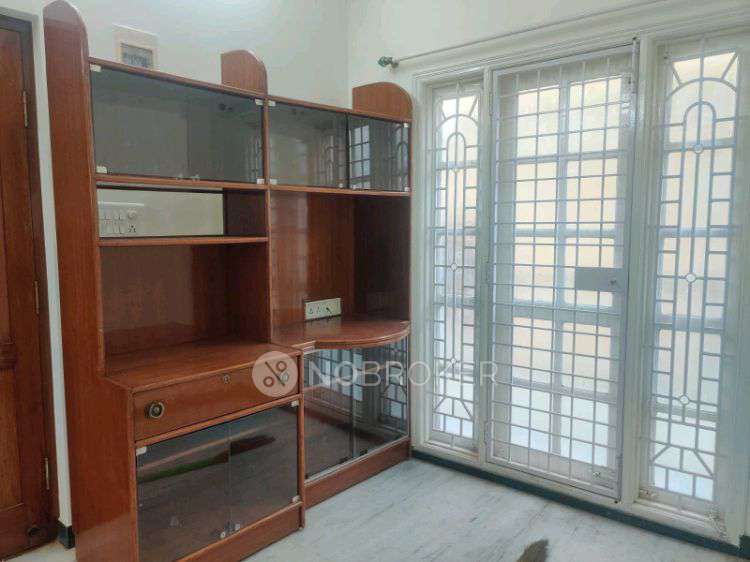 2 BHK House for Rent  In Xhcv+jrp Call-98i3i5253o, Kg Halli, D' Souza Layout, Ashok Nagar, Bengaluru, Karnataka 560001, India