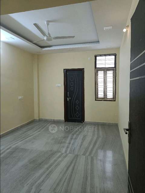 2 BHK House for Rent  In Z S Tower