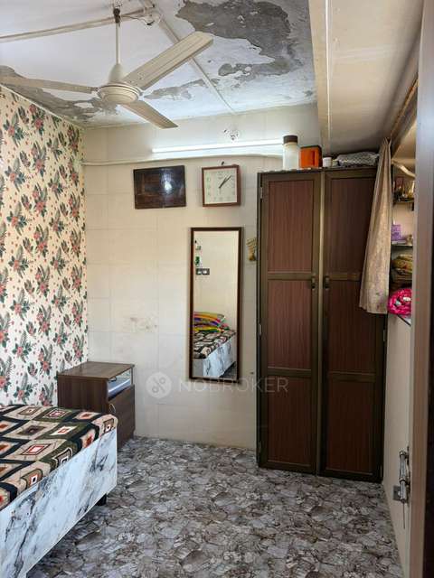 2 BHK Flat In Azra Apartment, Mumbra For Sale  In Sumaiya High School & Jr. College
